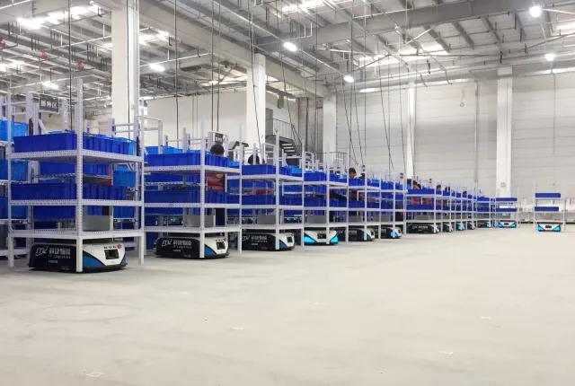 新時代物流產業離不開的機器人:AGV成了業界焦點